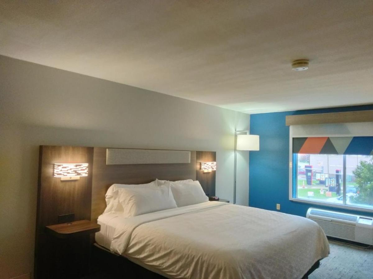 Holiday Inn Express Lapeer By Ihg Exterior foto